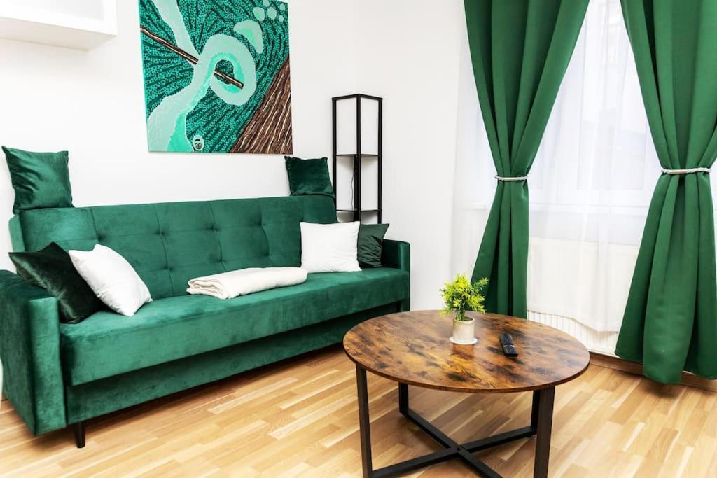 City Apartment Top Location, Quiet And Cozy Ideal To Relax Or Work Wien Ngoại thất bức ảnh